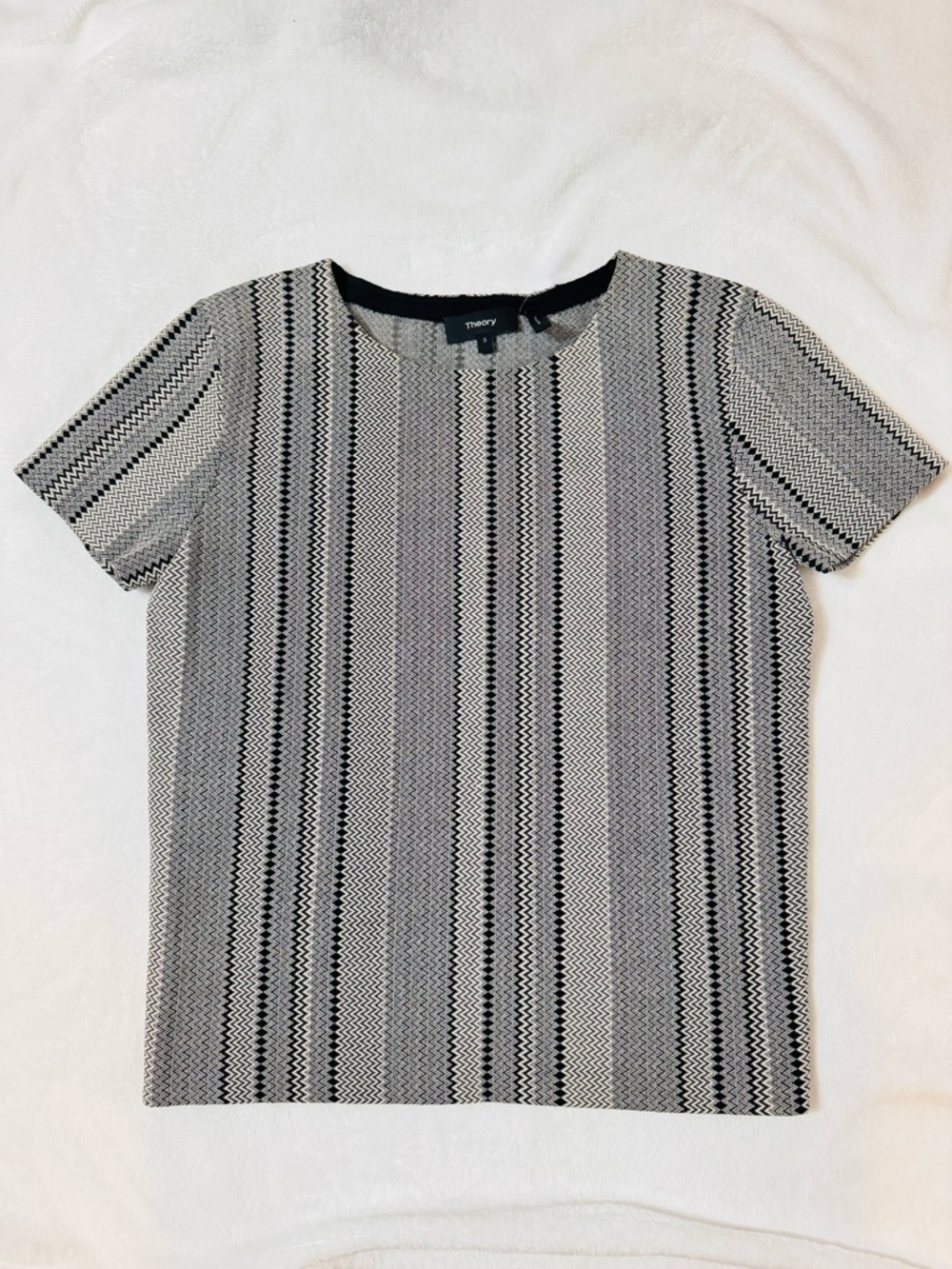 Theory Black Ferson Stretch Jacquard-knit Top - Small - Picture 2 of 5